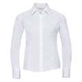 Weiß - Front - Russell Collection Popelin Bluse - Hemd, Langarm, pflegeleicht, tailliert