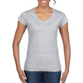Grau - Lifestyle - Gildan Damen Kurzarm T-Shirt mit V-Ausschnitt