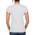 Weiß - Pack Shot - Gildan Damen Kurzarm T-Shirt mit V-Ausschnitt