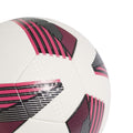 Weiß-Rot-Schwarz - Lifestyle - Adidas - "Tiro" Fußball geometrisches Design