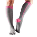 Pink-Grau - Front - Toesox - "Zoe" Kompressionsstrümpfe für Damen - Sport