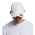 Weiß - Lifestyle - Flexfit Unisex Baseballkappe mit niedrigem Profil