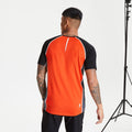 Orangerot-Schwarz - Close up - Dare 2B Herren T-Shirt Conflux