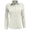 Weiß - Front - Henbury Damen Bluse - Arbeitshemd - Arbeitsbluse, langärmlig, anti-bakteriell