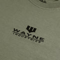 Militärgrün-Schwarz - Side - Batman - "Wayne Industries" T-Shirt für Herren
